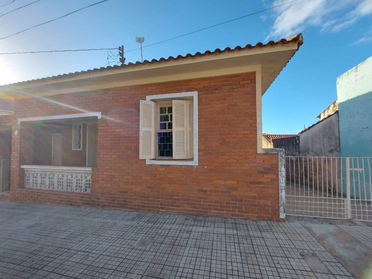 #2251 - Casa para Locação em Piraju - SP