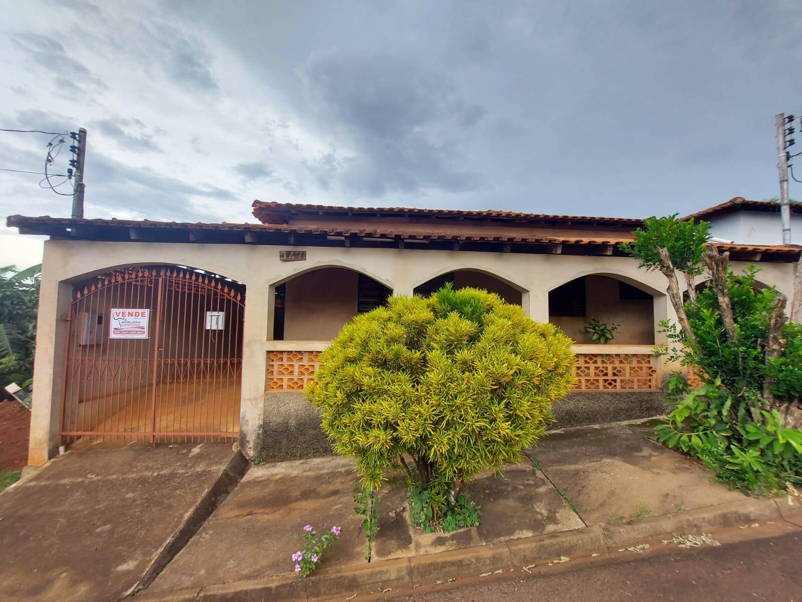 #2361 - Casa para Venda em Piraju - SP