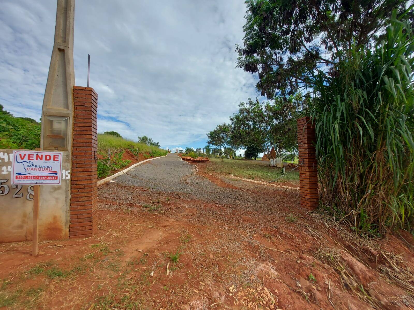 #2479 - Terreno para Venda em Sarutaiá - SP