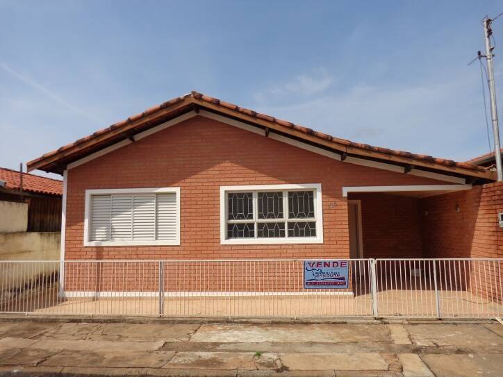 #663 - Casa para Venda em Piraju - SP