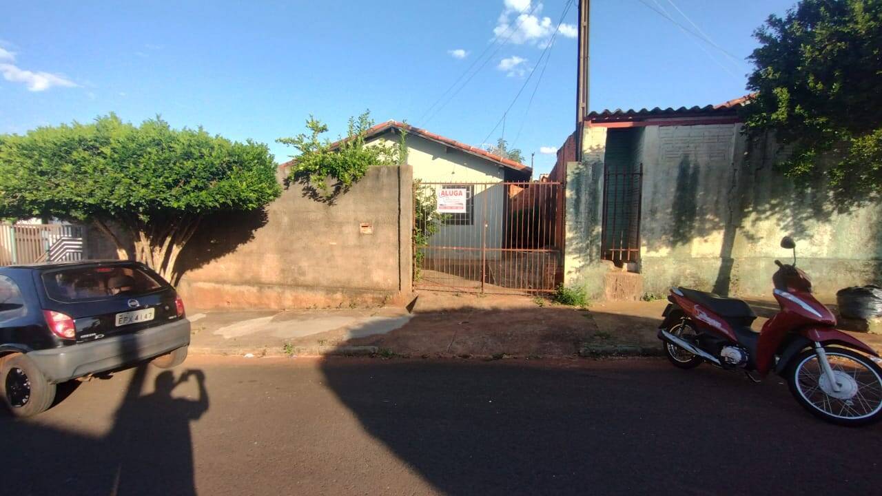 #1544 - Casa para Locação em Piraju - SP