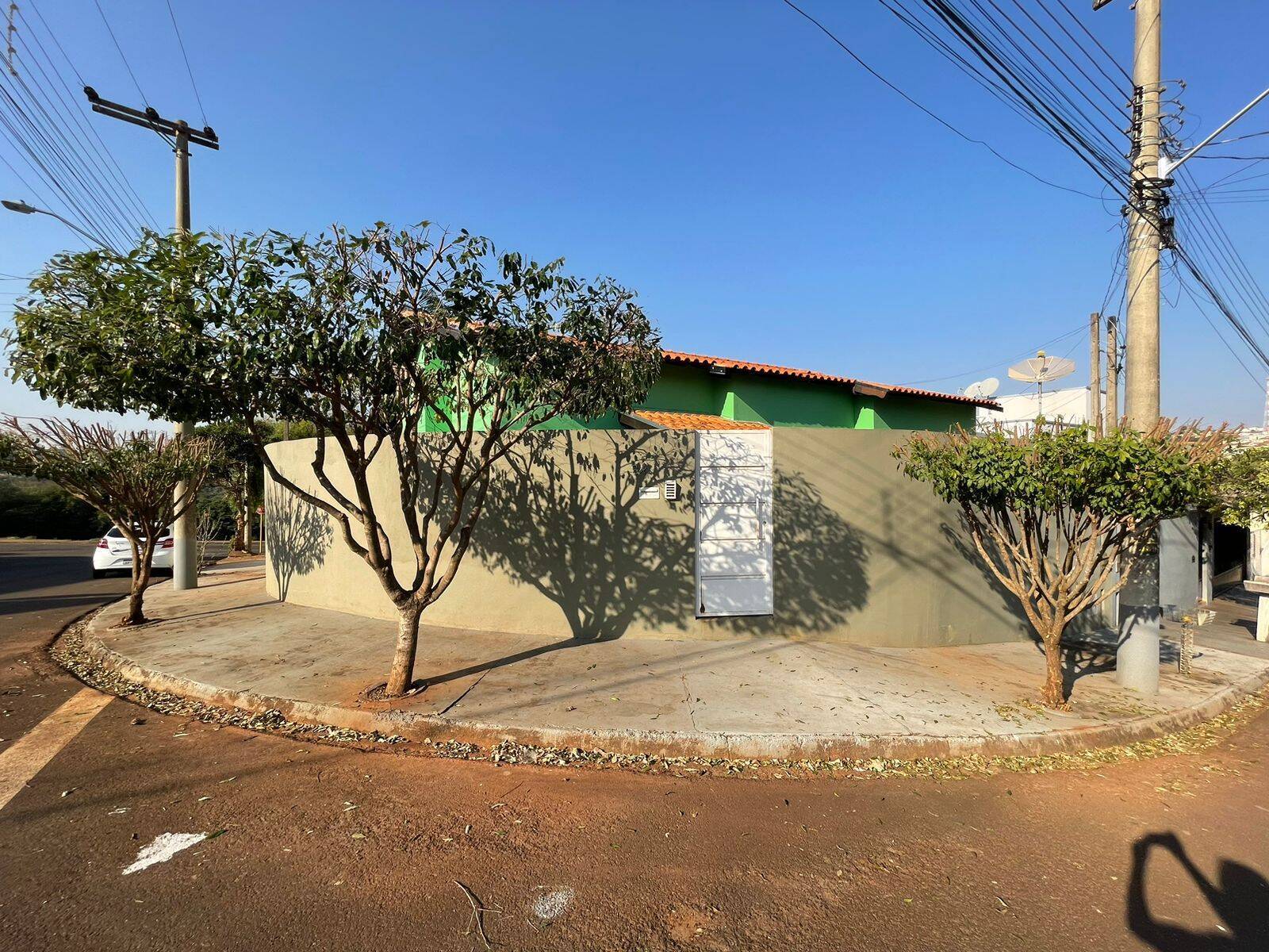 #2741 - Casa para Locação em Piraju - SP