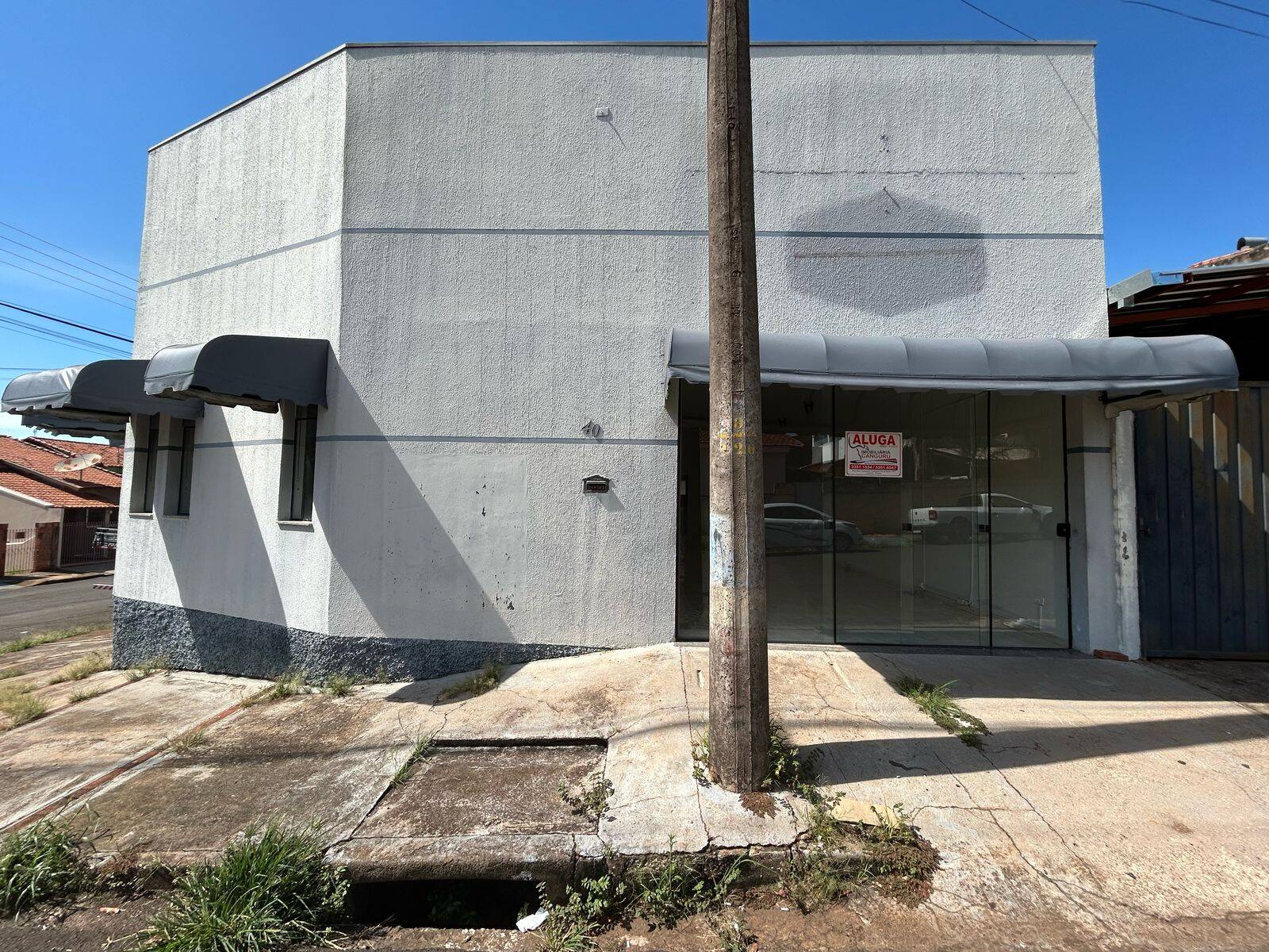#935 - Salão Comercial para Locação em Piraju - SP