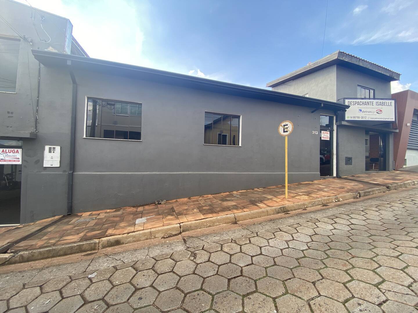 #2860 - Ponto Comercial para Locação em Piraju - SP