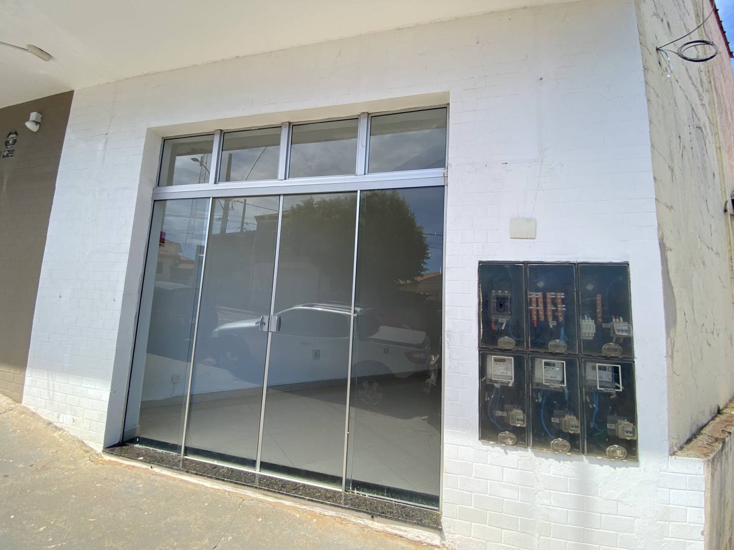 #2247 - Salão Comercial para Locação em Piraju - SP