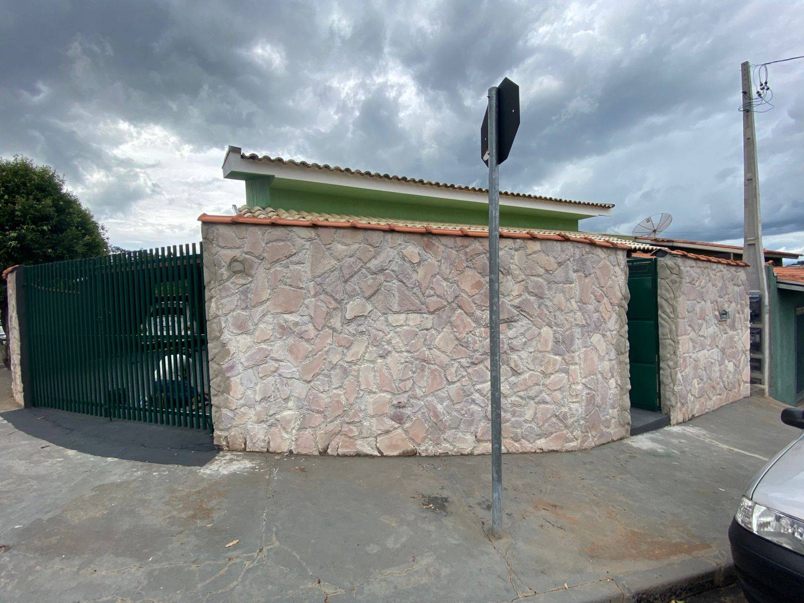 #2986 - Casa para Locação em Piraju - SP