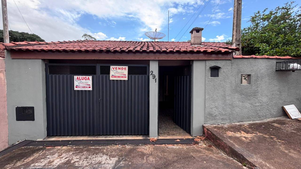 #3030 - Casa para Locação em Piraju - SP