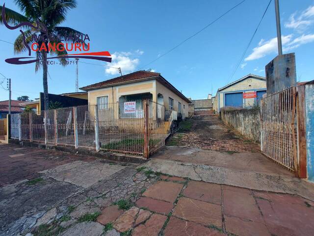 #2390 - Casa para Venda em Piraju - SP - 1