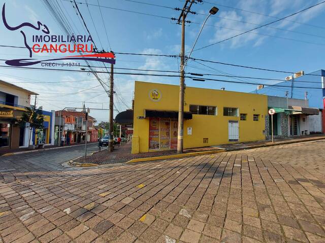 #2423 - Conjunto Comercial para Venda em Piraju - SP