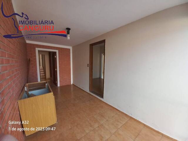 #2068 - Casa para Locação em Piraju - SP - 2