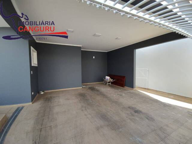 #2560 - Casa para Venda em Piraju - SP