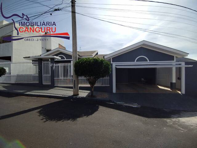 #2560 - Casa para Venda em Piraju - SP