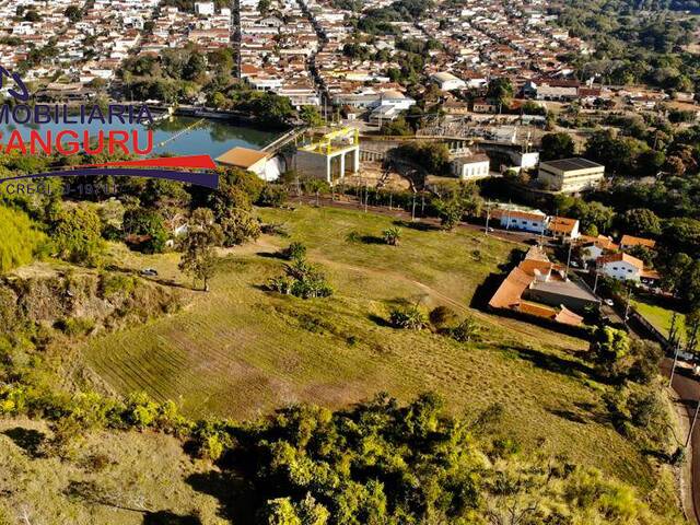 Venda em Vila Paraíso (Tibiriçá do Paranapanema) - Piraju