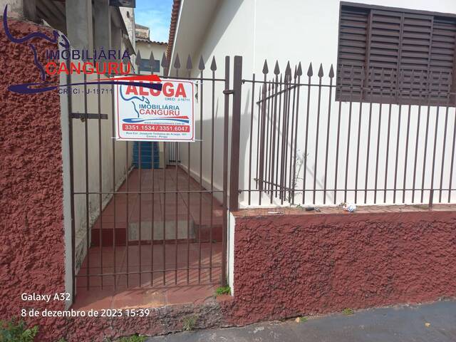 #1208 - Casa para Locação em Piraju - SP - 1