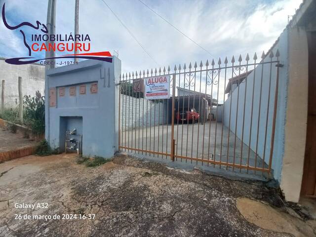 #1224 - Casa para Locação em Piraju - SP - 2