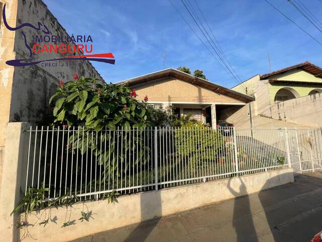 #2732 - Casa para Venda em Piraju - SP