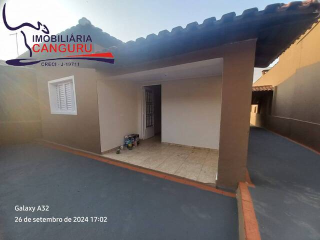 #1559 - Casa para Locação em Piraju - SP - 2