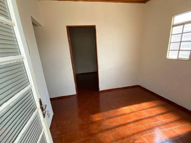 #2770 - Casa para Venda em Piraju - SP - 2