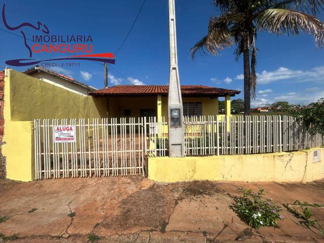 #2069 - Casa para Locação em Piraju - SP