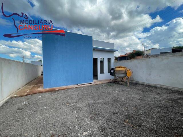 Casa para Venda em Piraju - 2