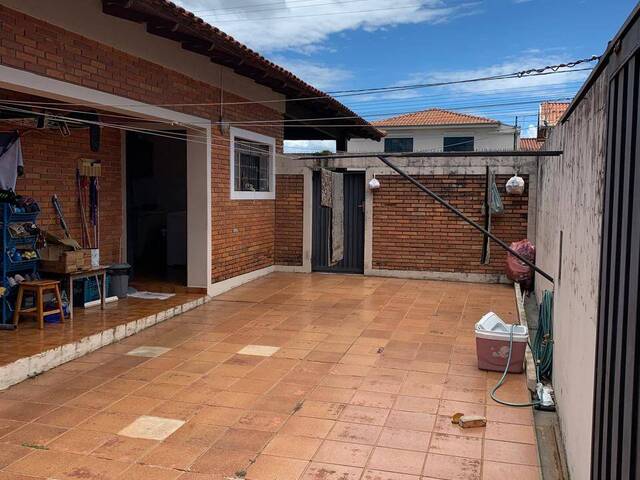 #2872 - Casa para Venda em Piraju - SP