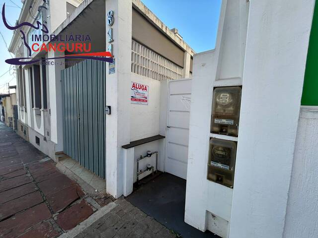 #1535 - Casa para Locação em Piraju - SP - 2