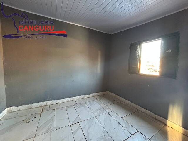 #2916 - Casa para Locação em Sarutaiá - SP - 2