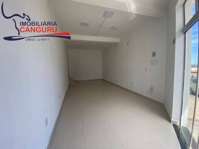 #2247 - Salão Comercial para Locação em Piraju - SP - 3