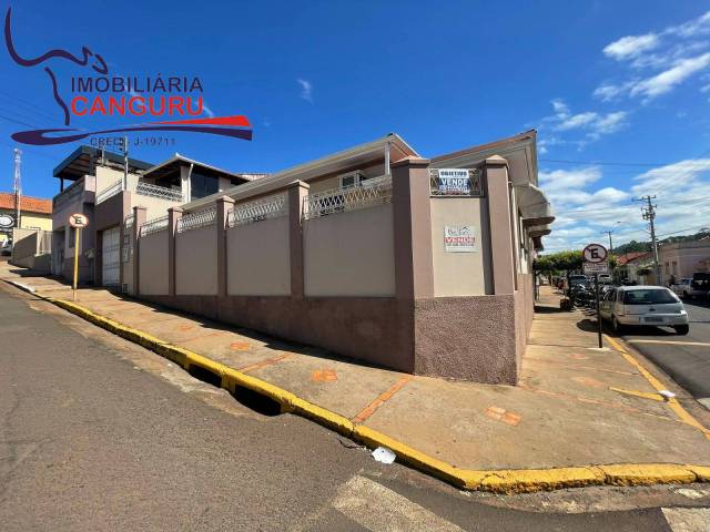 #2977 - Casa para Venda em Piraju - SP