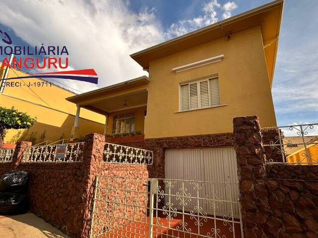 #2987 - Casa para Venda em Piraju - SP