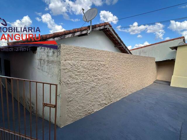 #1209 - Casa para Locação em Piraju - SP - 2