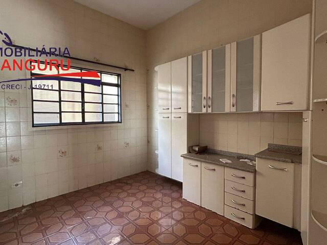 Casa para Venda em Piraju - 4