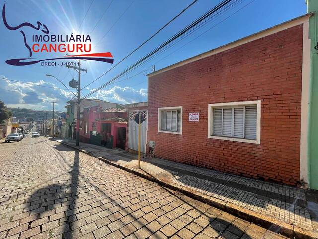 Casa para Venda em Piraju - 2