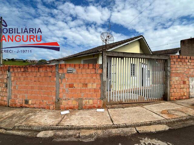 #3012 - Casa para Locação em Piraju - SP - 2