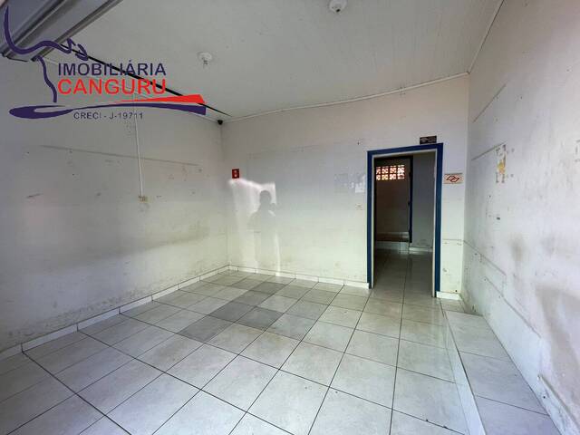 #3013 - Ponto Comercial para Locação em Piraju - SP - 3