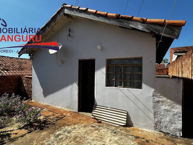 #3018 - Casa para Venda em Piraju - SP
