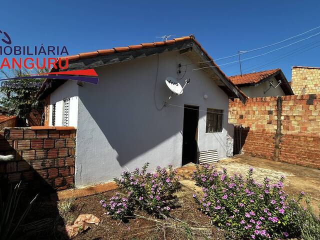 Venda em Conjunto Habitacional Sérgio Garcia (Tibiriçá do Paranapanem - Piraju