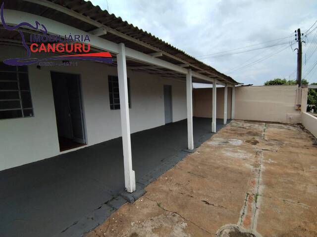 #2706 - Casa para Locação em Piraju - SP - 2