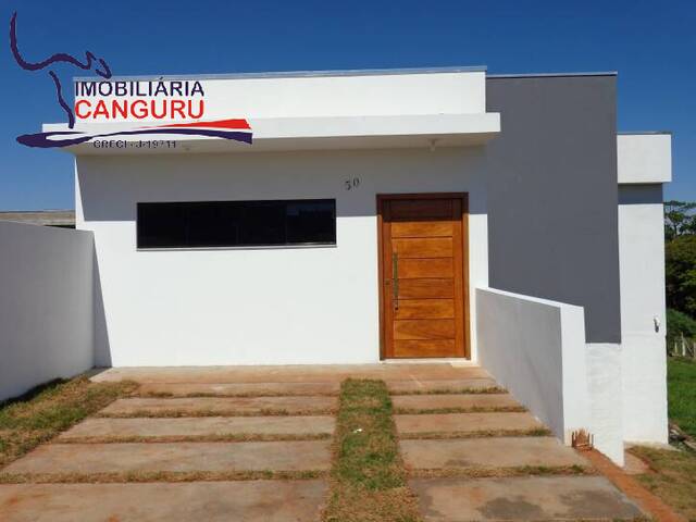 #2767 - Casa para Venda em Piraju - SP - 2