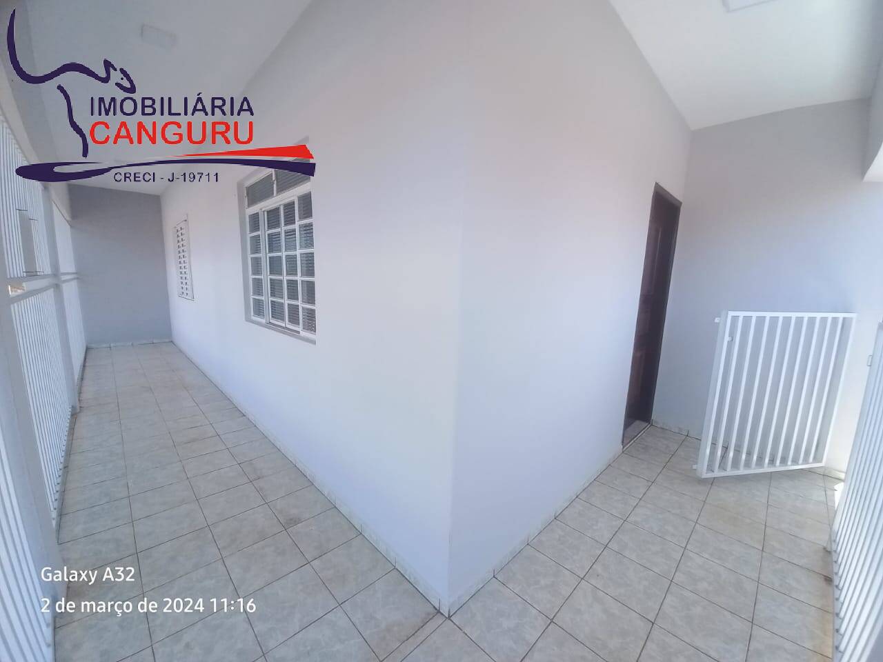 Casa para alugar com 3 quartos, 157m² - Foto 2