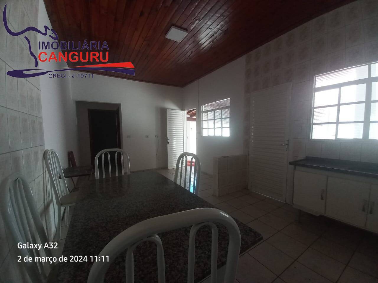 Casa para alugar com 3 quartos, 157m² - Foto 13