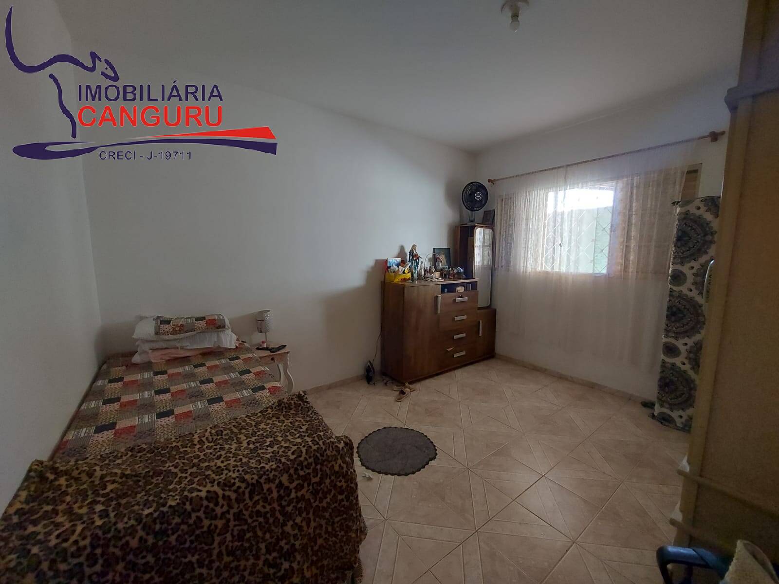 Casa à venda com 2 quartos, 151m² - Foto 11