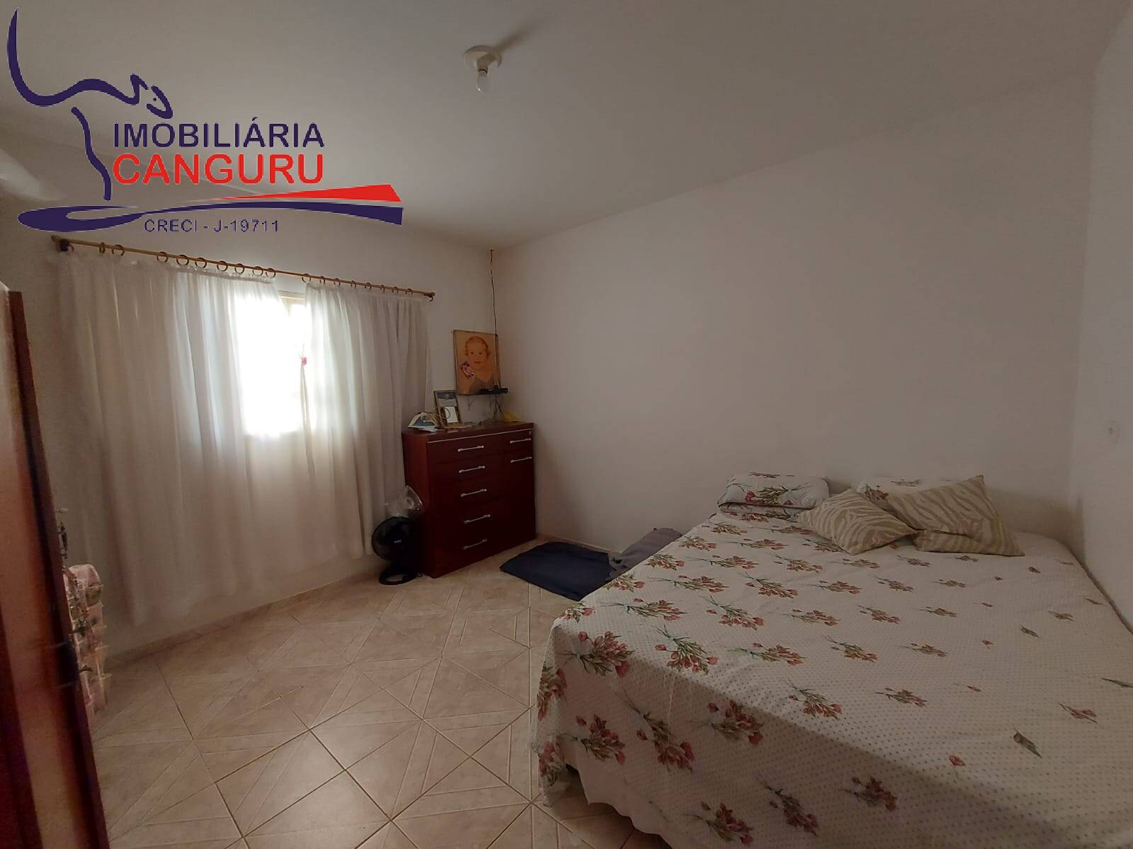 Casa à venda com 2 quartos, 151m² - Foto 9