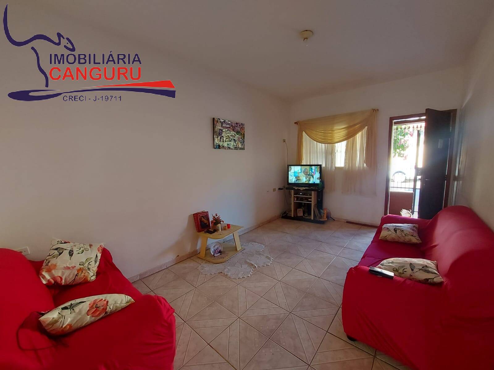 Casa à venda com 2 quartos, 151m² - Foto 4