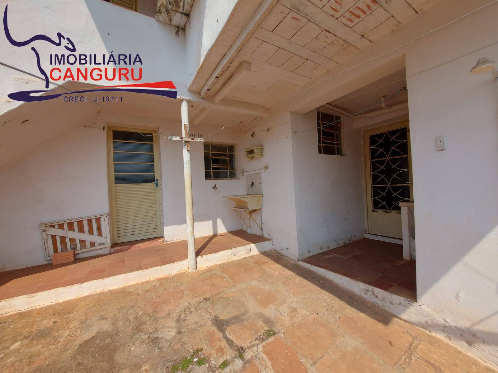 Casa à venda com 5 quartos, 327m² - Foto 23
