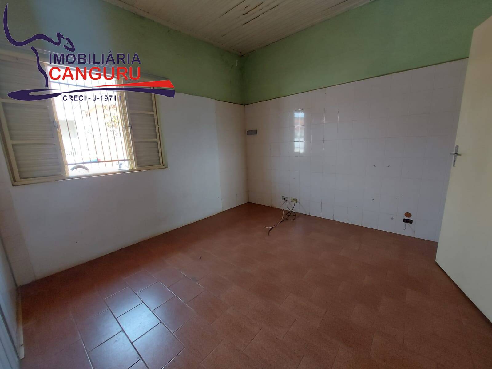 Casa à venda com 5 quartos, 327m² - Foto 12