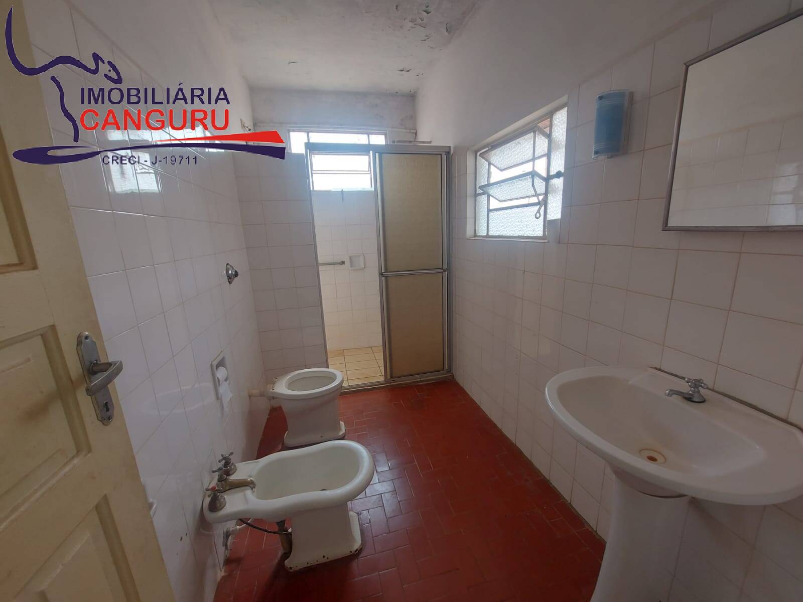 Casa à venda com 5 quartos, 327m² - Foto 26