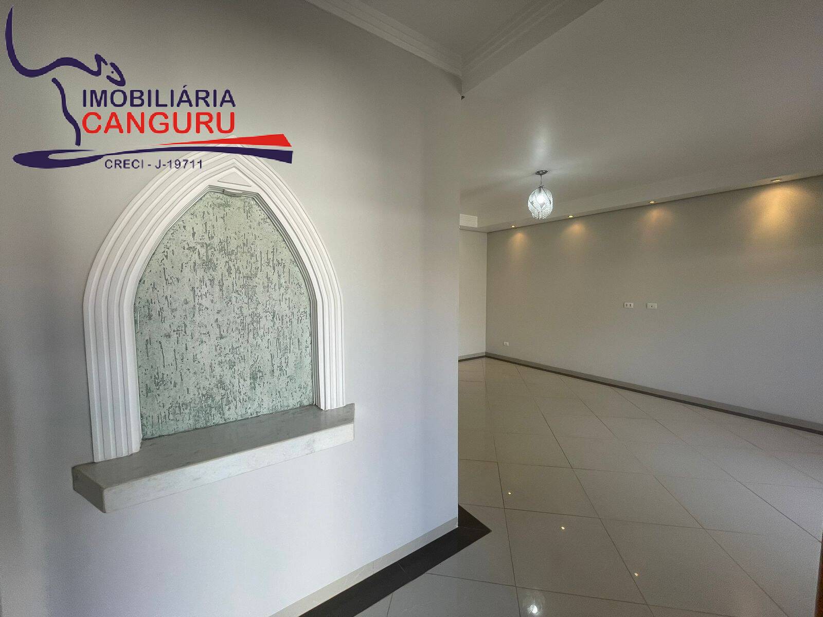 Casa à venda com 4 quartos, 384m² - Foto 5