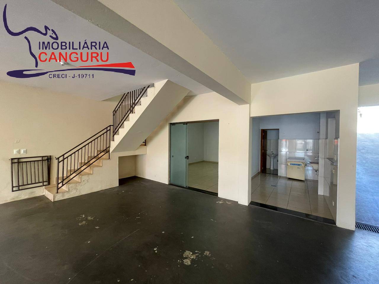 Casa à venda com 4 quartos, 384m² - Foto 26