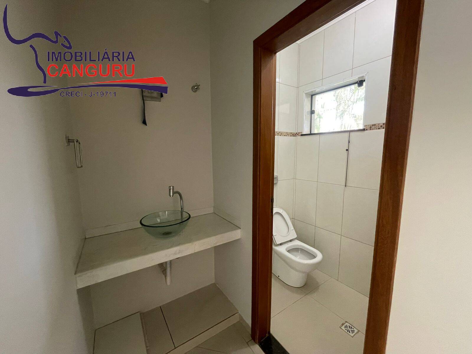 Casa à venda com 4 quartos, 384m² - Foto 9